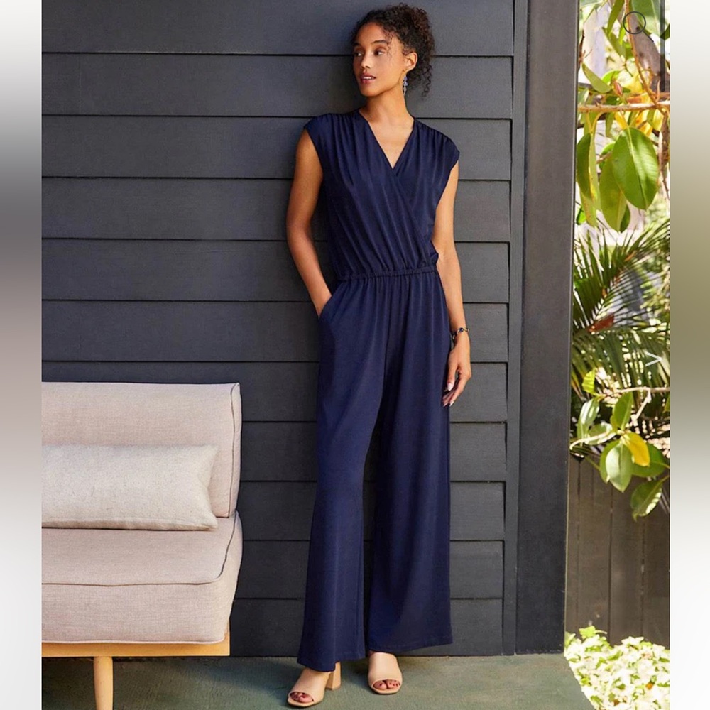 Sleeveless Travel Jersey Jumpsuit